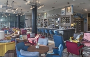 Bar, Cafe and Lounge 3 Canopy by Hilton Zagreb - City Centre