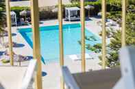 Swimming Pool Hotel Almirante