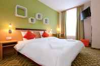 Bedroom ibis Styles Berlin City Ost