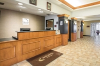 Sảnh chờ Sleep Inn & Suites Sheboygan I-43