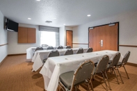 Sảnh chức năng Sleep Inn & Suites Sheboygan I-43