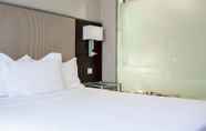 Bedroom 6 AC Hotel Irla by Marriott