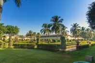 Common Space The LaLiT Golf & Spa Resort Goa