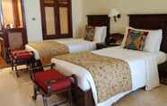 Bedroom 6 The LaLiT Golf & Spa Resort Goa