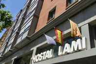 ภายนอกอาคาร Hostal Lami