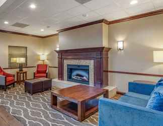 Lobi 2 Comfort Inn & Suites St. Louis - O'Fallon