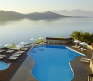 Swimming Pool 2 Domes Aulus Elounda - Adults Only - Curio Collection by Hilton