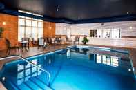 Swimming Pool Best Western Plus Moncton