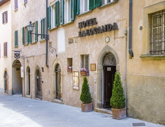 Exterior 2 Hotel La Locanda