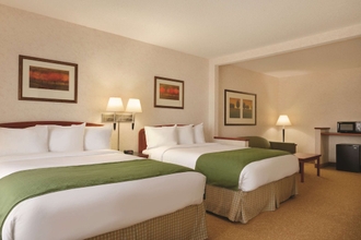 ห้องนอน 4 Country Inn & Suites by Radisson, Dayton South, OH