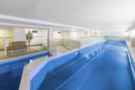 Swimming Pool Hotel Grand Chancellor Auckland City