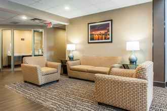 Lobby 4 Comfort Suites