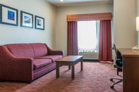 Common Space Comfort Suites