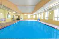 Swimming Pool Super 8 by Wyndham Sault Ste. Marie