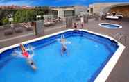 Swimming Pool 2 Amura Alcobendas Hotel