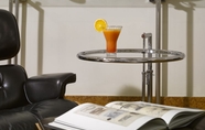 Bar, Kafe, dan Lounge 5 K+K Hotel Central Prague