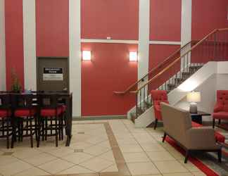 Lobby 2 Best Western Plus Burlington Inn & Suites