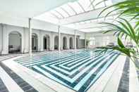 Swimming Pool Strandhotel Ahlbeck