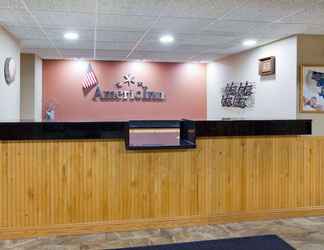 Lobby 2 AmericInn by Wyndham Sartell