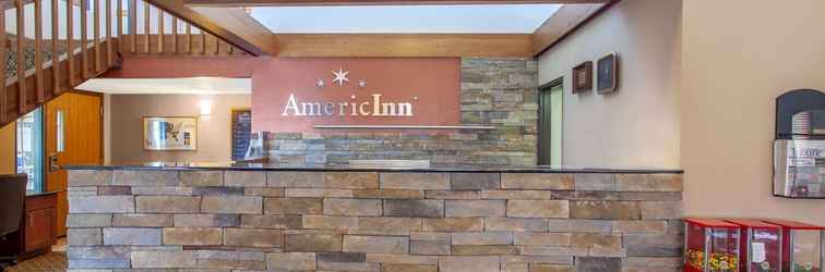 Lobby AmericInn by Wyndham Willmar