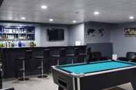 Bar, Cafe and Lounge Days Inn by Wyndham Leamington