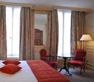 Bedroom 3 Hotel De L'Universite