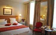 ห้องนอน 6 Hotel De L'Universite