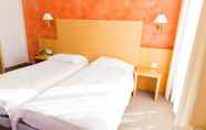 Bedroom 3 Hotel DU LAC Locarno