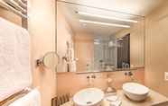 In-room Bathroom 2 Lenkerhof Gourmet Spa Resort