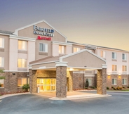 Exterior 2 Fairfield Inn & Suites by Marriott Columbus