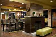 Bar, Cafe and Lounge Hampton Inn Carrollton