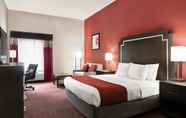 Bedroom 7 Days Inn & Suites by Wyndham Murfreesboro