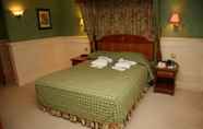 Kamar Tidur 7 Marygreen Manor Hotel