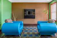 Common Space Quality Inn & Suites Bedford West