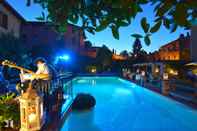 Swimming Pool Albergo Del Chianti