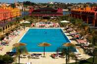 Swimming Pool NH Marina Portimao Resort