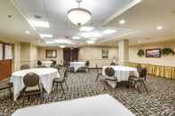 Dewan Majlis Monte Carlo Inn - Brampton Suites