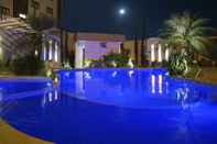 Swimming Pool Nadai Confort Hotel e Spa