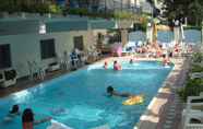Hồ bơi 5 Hotel Artide