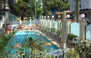 Swimming Pool 7 Hotel Artide