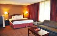 Kamar Tidur 3 Auburn Place Hotel And Suites