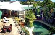 Swimming Pool 2 Bay Village Tropical Retreat & Apartments