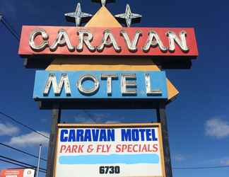 ภายนอกอาคาร 2 Caravan Motel