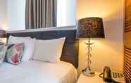 Kamar Tidur 6 Broadbeach Savannah Hotel & Resort