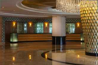 Lobby 4 Renaissance Shanghai Pudong Hotel