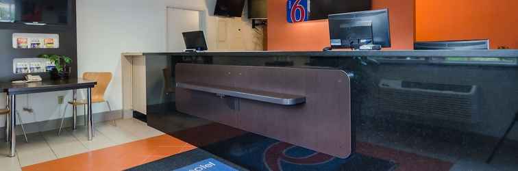 Lobby Motel 6 Seattle, WA - Sea-Tac Airport South