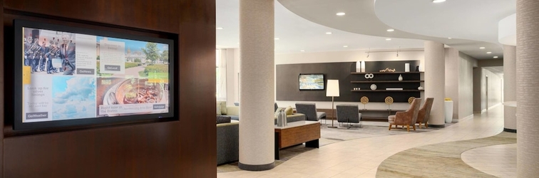 Lobi Courtyard by Marriott Ewing Princeton