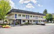 Exterior 3 Motel 6 Issaquah, WA - Seattle - East