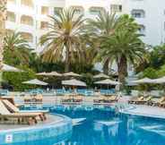 Swimming Pool 4 Hotel Sol Azur Beach