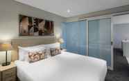 Bedroom 7 Oaks Adelaide Horizons Suites